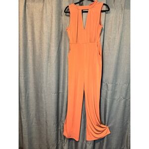 Forever 21 Sleeveless‎ Jumpsuit Keyhole Neckline Wide Leg Casual Peach Size M